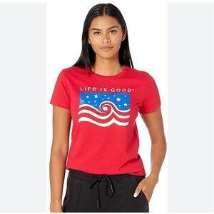 Life is Good Women's short Sleeve Crusher Tee medium